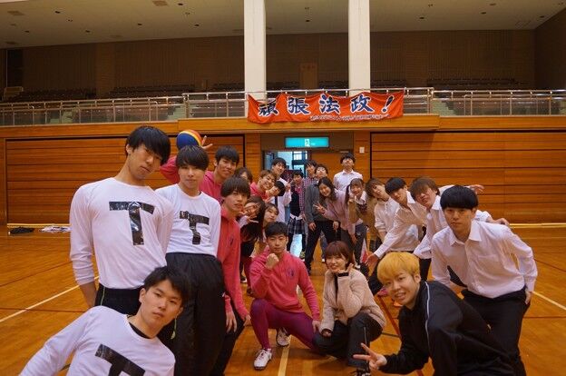 法政大学バドミントン同好会72 法政サークルまとめ