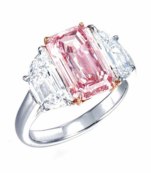 3765 3.11cts Fnacy Intense Pink VVS1