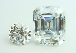 8ct EM D VVS2 Type¶b 2ct RB¤È¤ÎÂ礤µ¤ÎÈæ³Ó