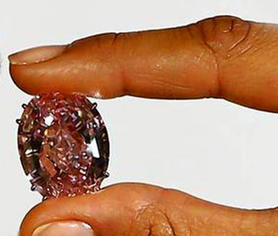 Pink Dream 59.60cts Fancy Vivid Pink Internally Flawless Type¶a