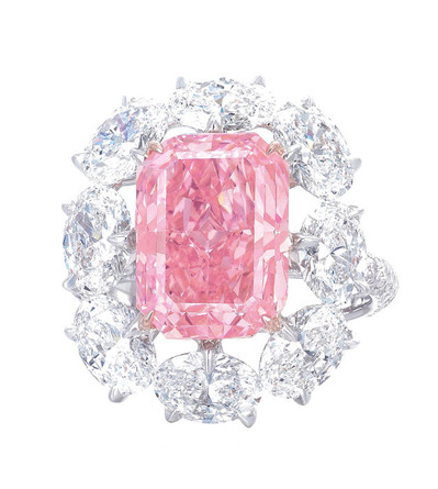 5.18ct Fancy Vivid Pink VS2