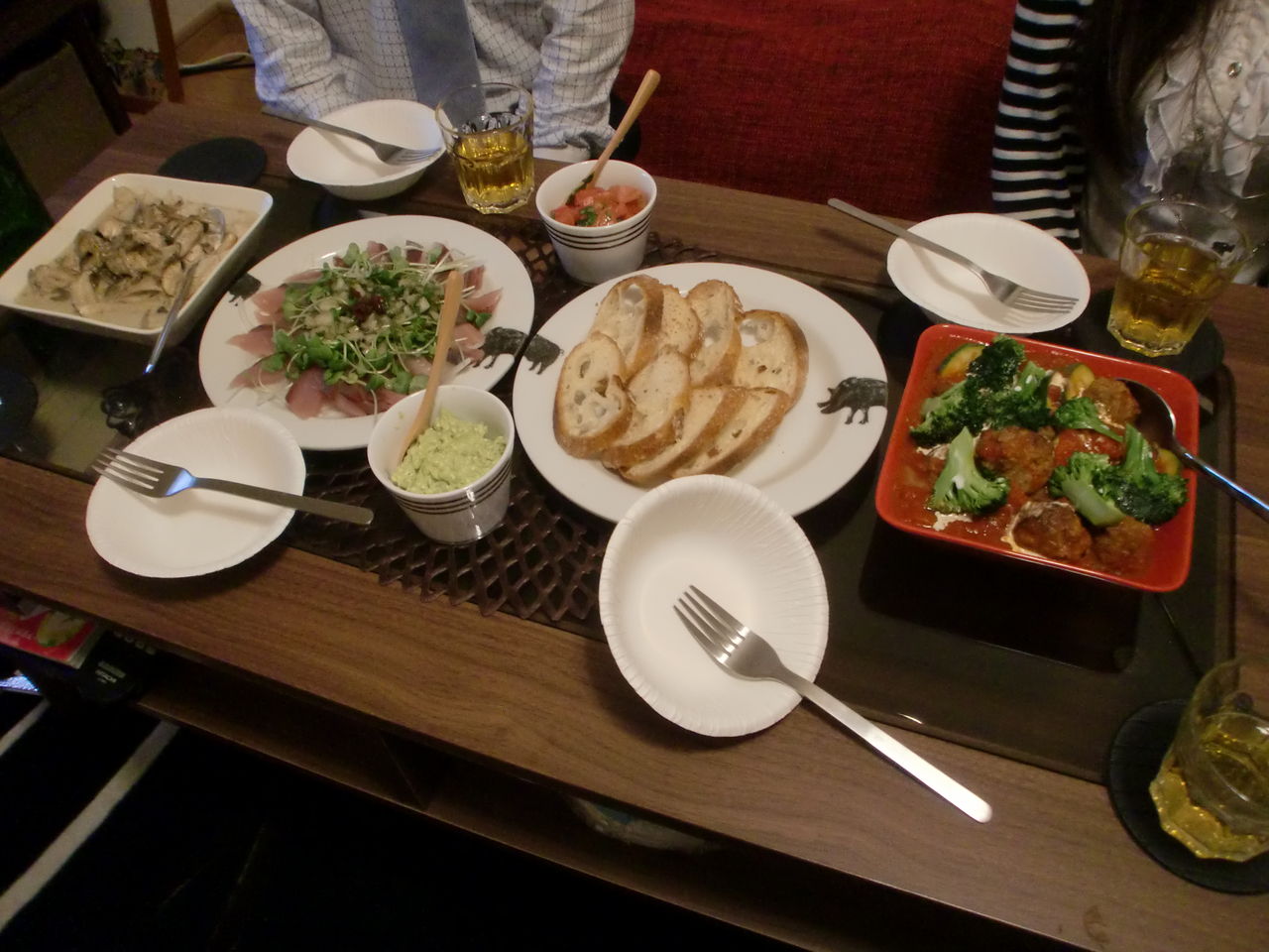 ドイツ人アーティストが珍しい視点から部屋の写真を撮る