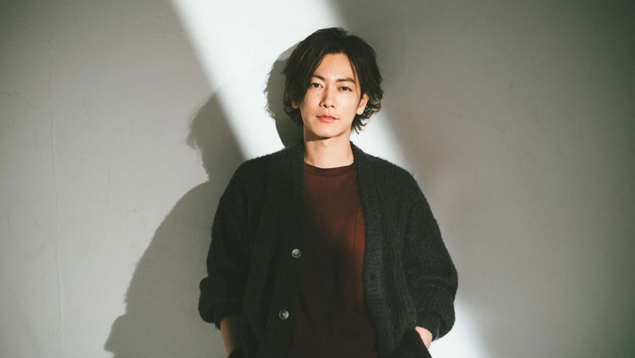 【俳優】6年ぶりの「anan」表紙『佐藤健』男の色気も披露 【供覧】 : ほっと情報通信