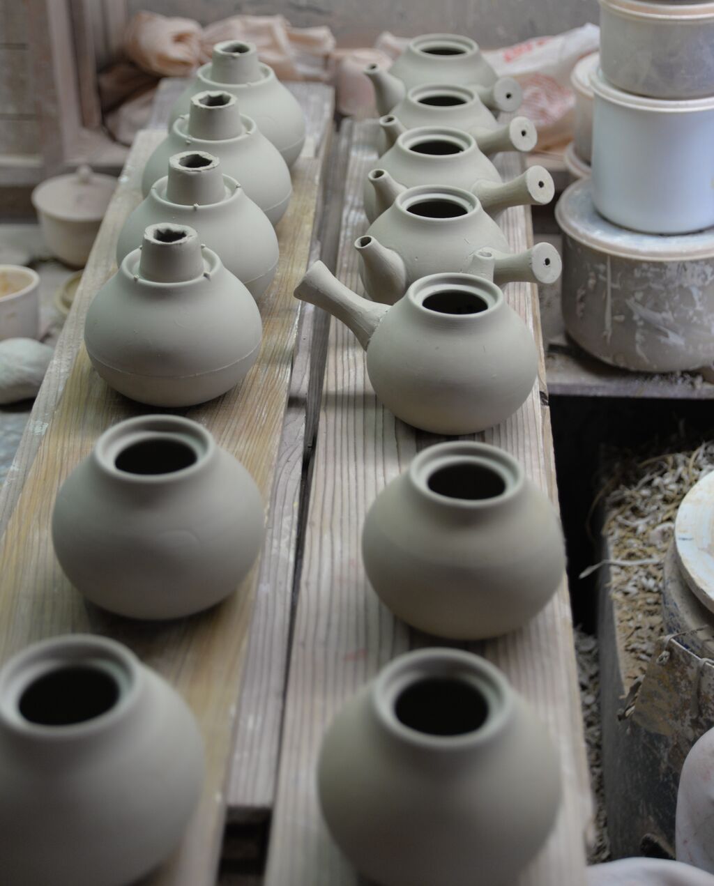 薩摩焼 陶器 壺 荒木幹二郎 ※海外発送の場合、木箱は付属いたし