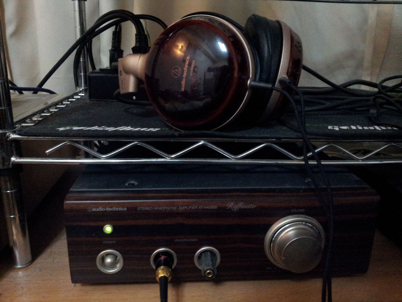【良品】オーディオテクニカ ヘッドホン 40周年記念モデル ATH-W2002 audio-technica ATH-W2002 レビュー(レンタル品) : うぐぅ～の隠れ家