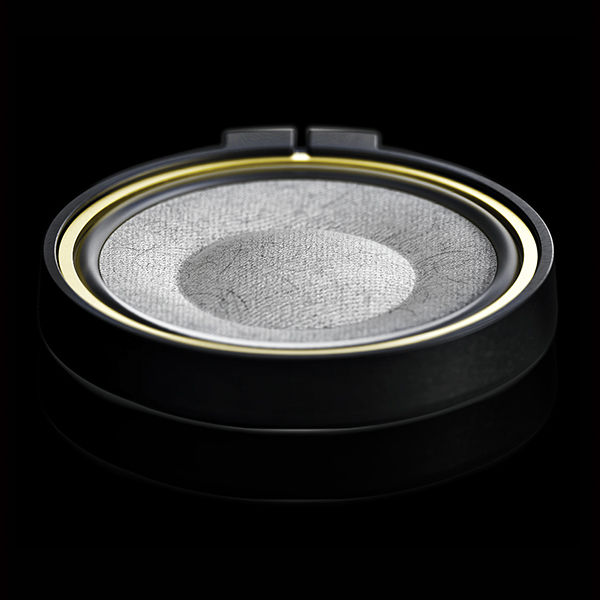 バイオセルロース振動板のヘッドホンには名機が多いよね