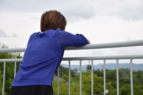【人生の修羅場】旦那の性的嗜好が異常で耐えられない。ウワキやDVもあるし離婚を考えていますが、20年間ずっと受けてきた暴言から...