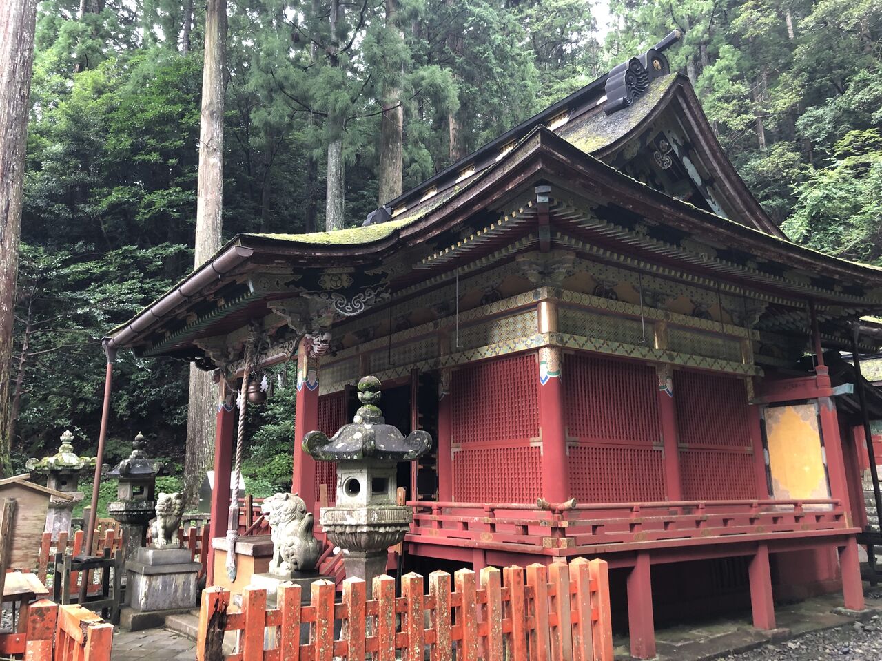 ３５４ 鳳来山東照宮 愛知県新城市 神社と寺と交通安全ステッカー