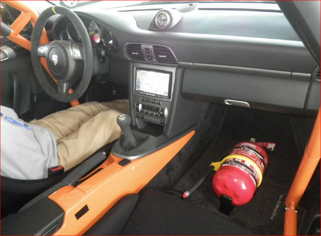 PORSCHE ポルシェ 911 997 GT3RS 車載 消火器 PORSCHE ポルシェ 911 997 GT3RS 車載 消火器