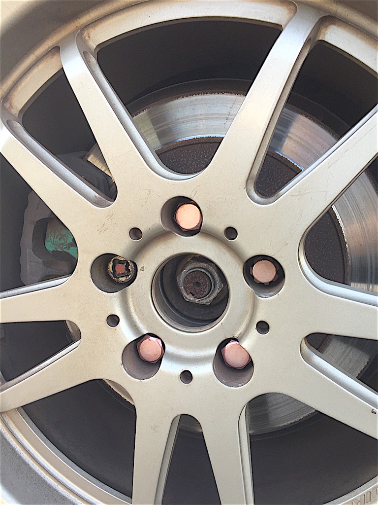 マックガード風ロックナット 花型ロックボルト取り外し Hrdidee