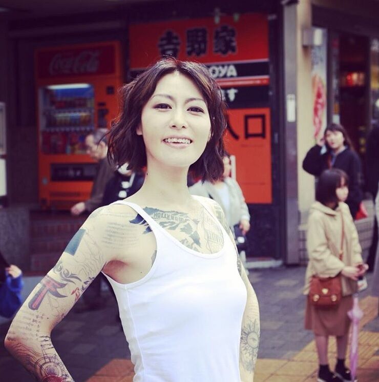 芸能 鳥居みゆき 20代の写真を公開 妖艶の美しさ モテモテだろうな ヒットエンドラン的な 2chまとめ ほろよひ人生 芸能 鳥居みゆき 20代の写真を公開 妖艶の美しさ モテモテだろうな ヒットエンドラン的な 2chまとめ ほろよひ人生