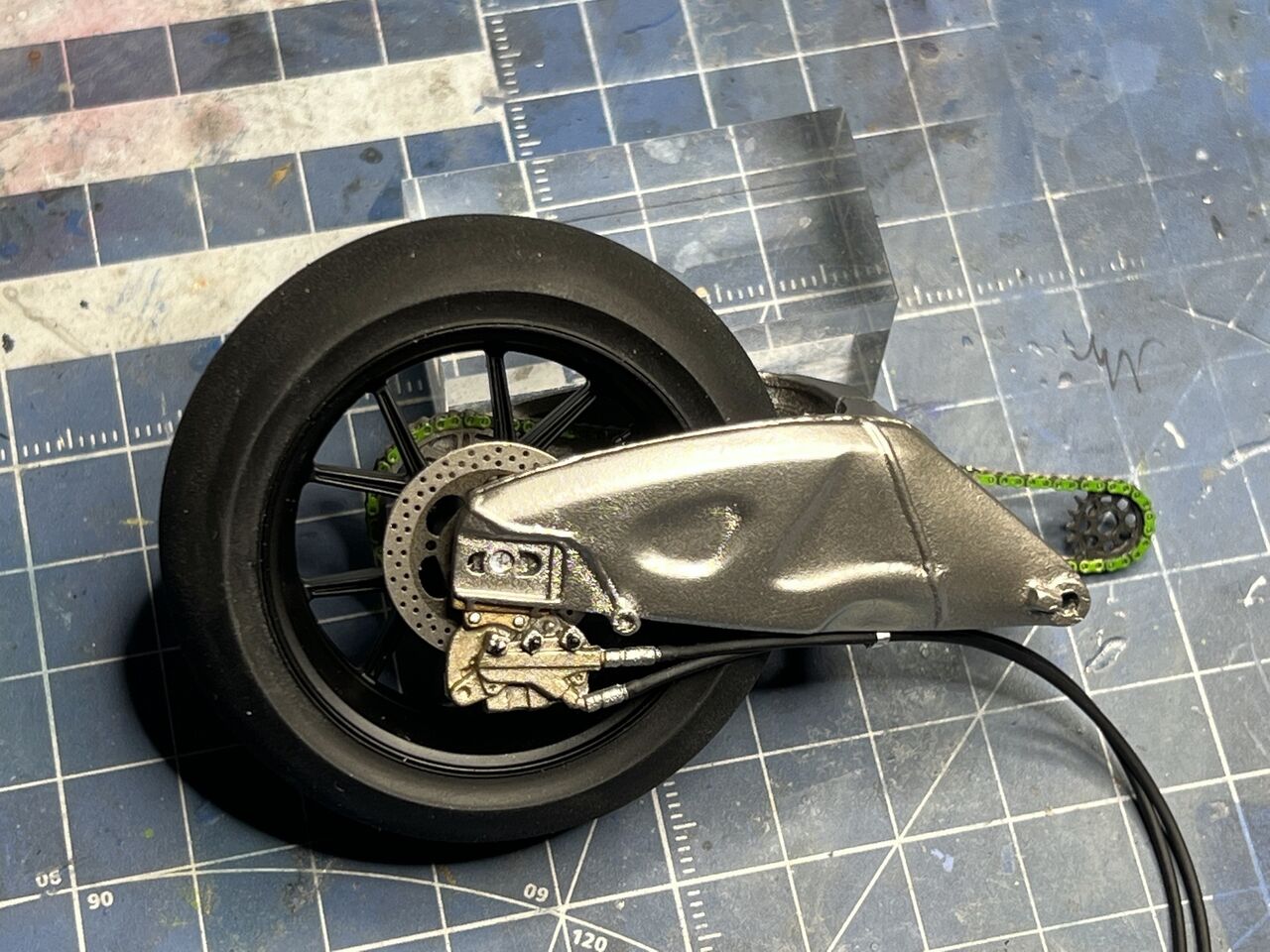 作る STUDIO27 KAWASAKI ZX-RR 02 (TransKit) 1/12 「その7 フレーム