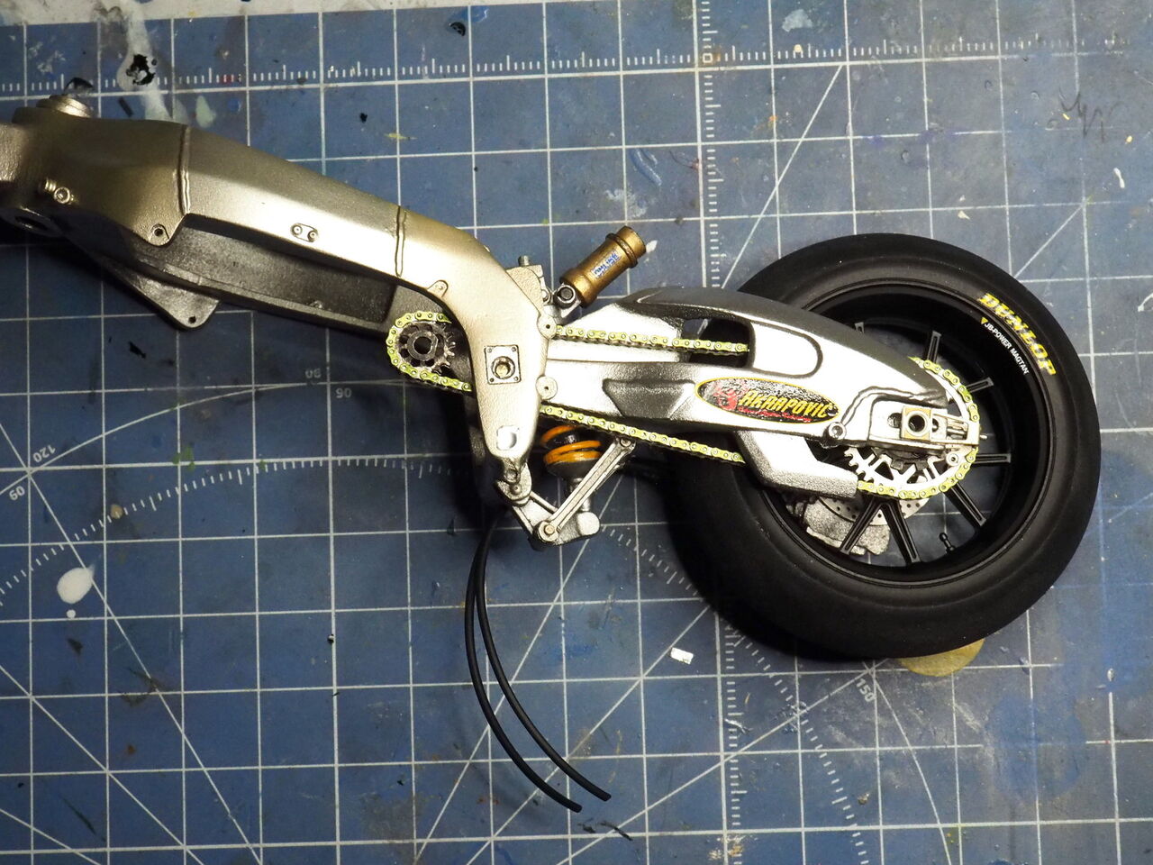 作る STUDIO27 KAWASAKI ZX-RR 02 (TransKit) 1/12 「その7 フレーム