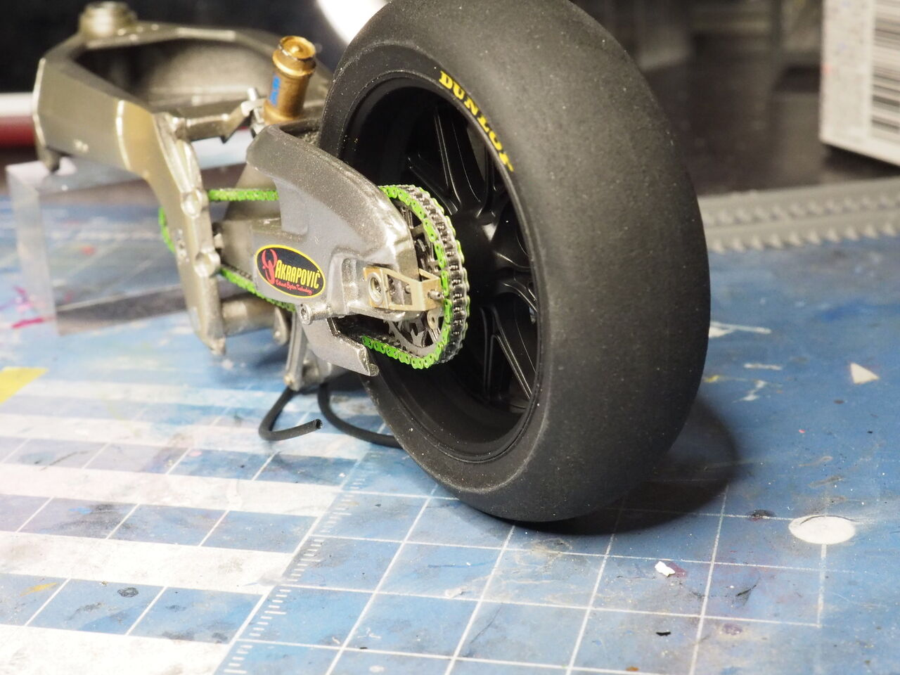 作る STUDIO27 KAWASAKI ZX-RR 02 (TransKit) 1/12 「その7 フレーム