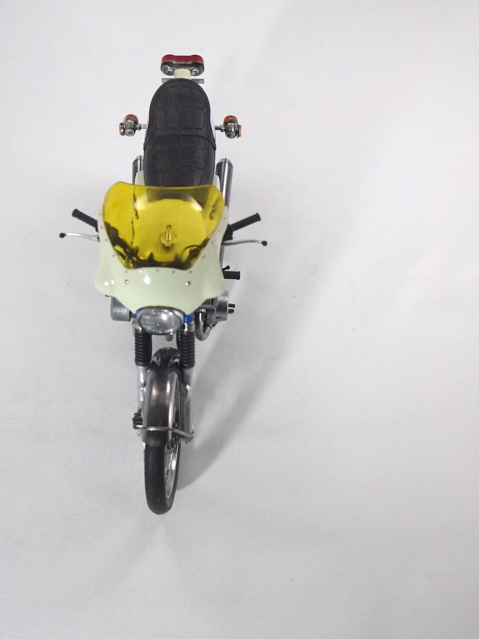 作る ハセガワ 本郷猛のバイク〜SUZUKI GT380 1/12「その11