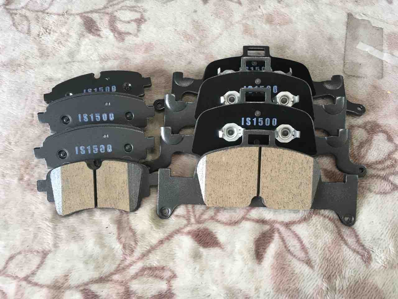 エガ：アウディ A4 B9 純正ブレーキパッド エガ様専用：アウディ A4 B9 純正ブレーキパッド - メルカリ