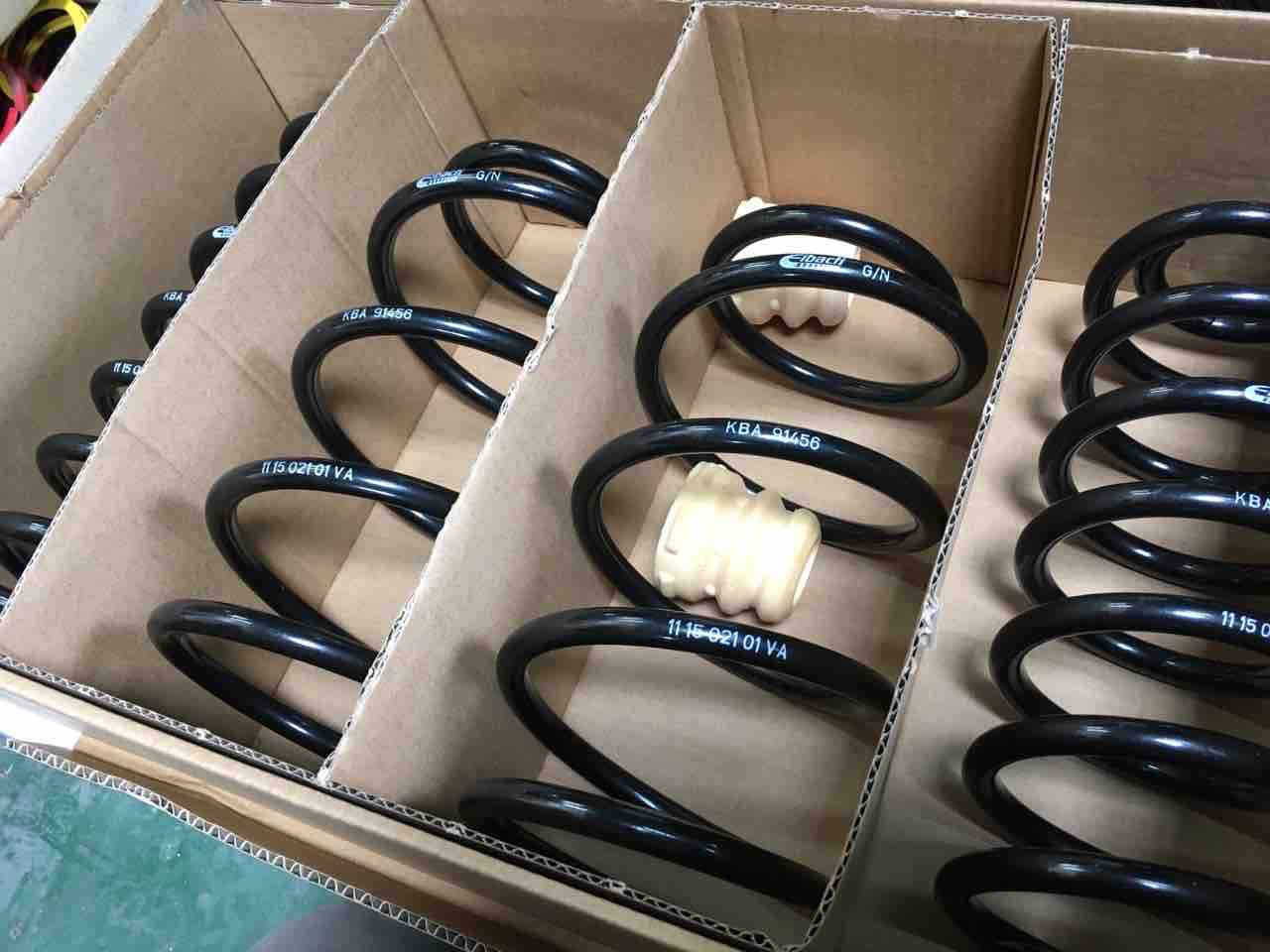アイバッハのVWゴルフ2用ダウンサススプリングPRO-KIT美品 B9J