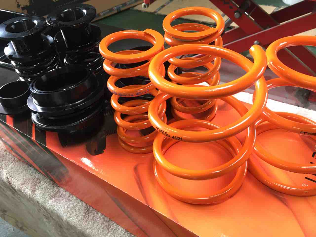 アウディRS3 MSSアジャスタブルスプリング取付 : H-SPORT BLOG