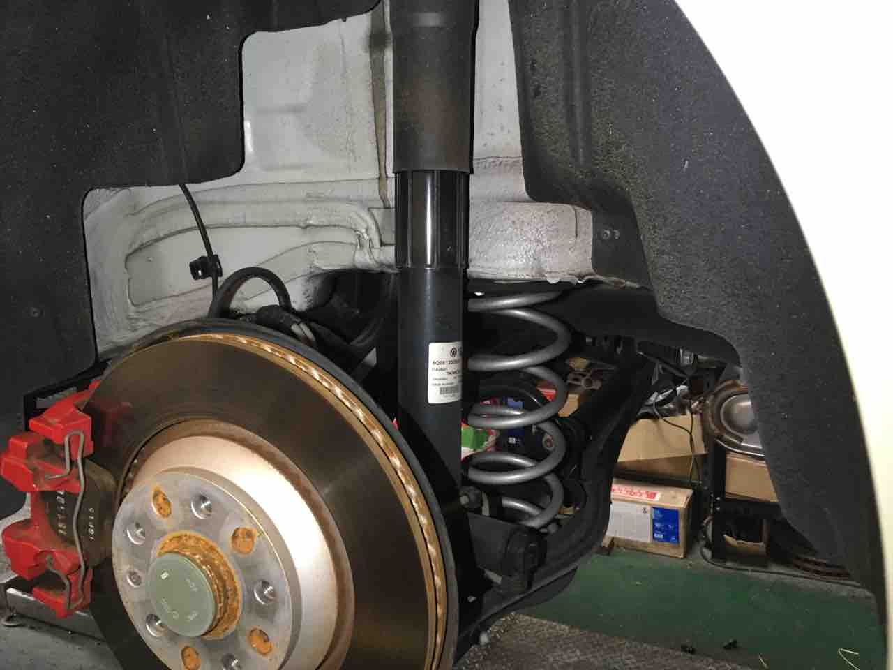 VWゴルフ7.5GTIパフォーマンス gepfeffert車高調装着 : H VWゴルフ7.5GTIパフォーマンス gepfeffert車高調装着 : H