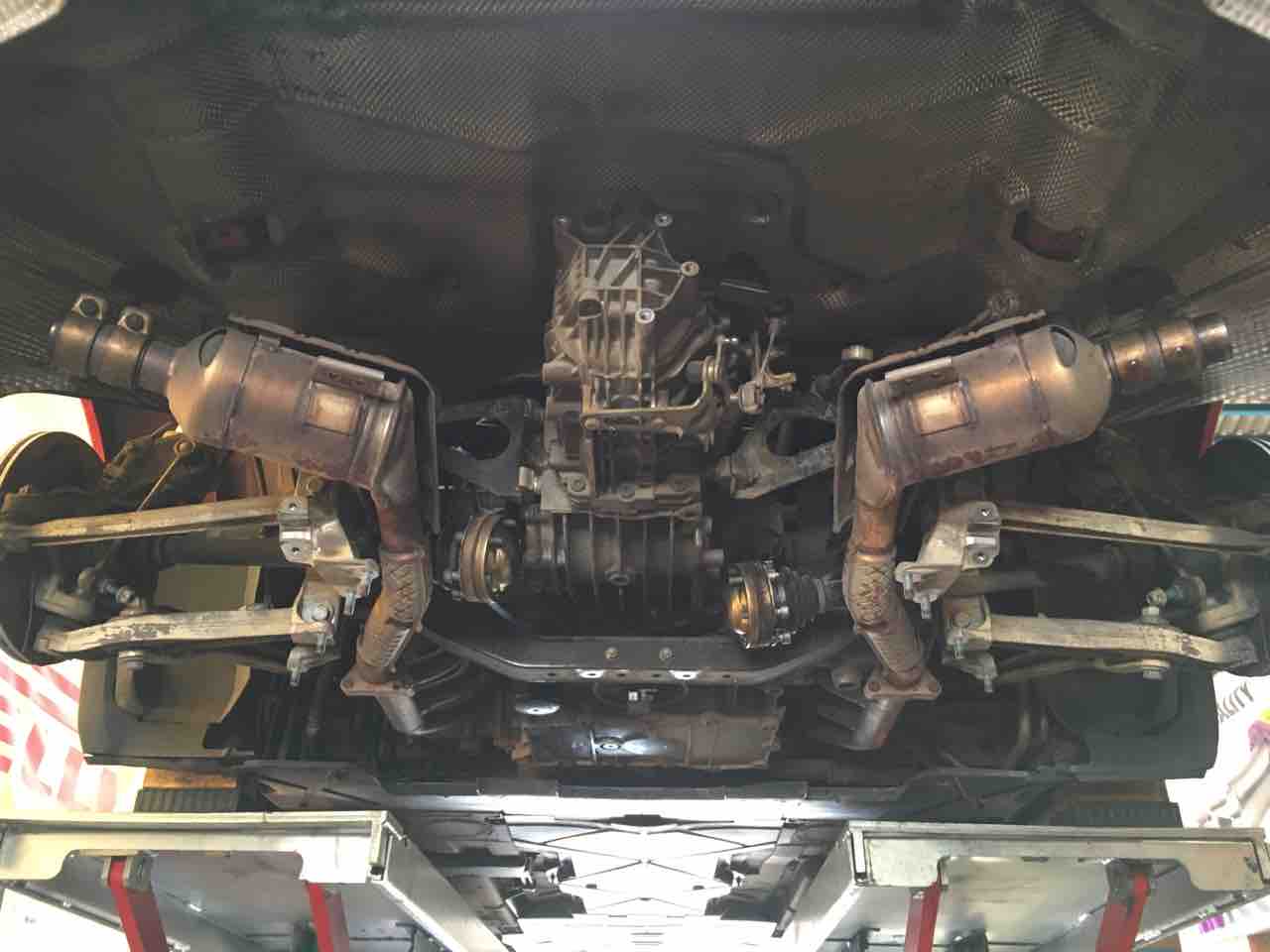 ポルシェボクスター クラッチ交換 : H-SPORT BLOG ポルシェボクスター クラッチ交換 : H-SPORT BLOG