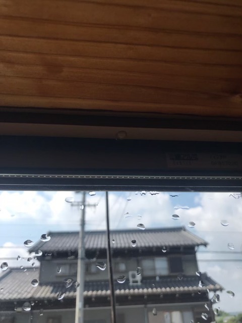 ボディーショップ佐藤様　雨漏り_200127_0002