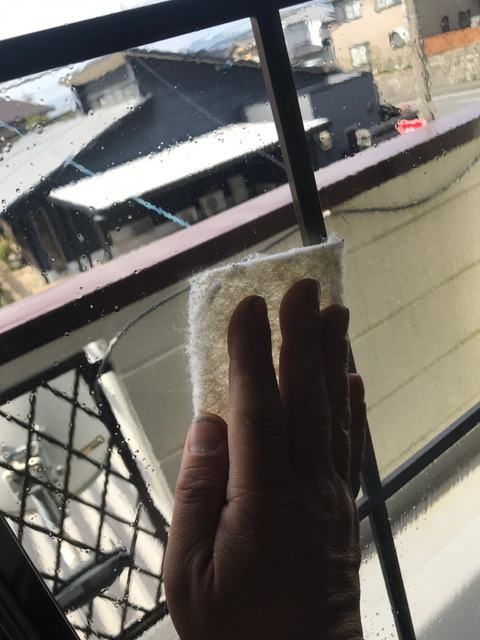 326 佐藤様邸フィルム張り。_190412_0009