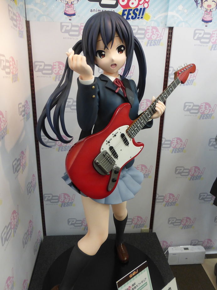 等身大あずにゃんという天使にふれてきた 桜高鉄道倶楽部れんらく帳