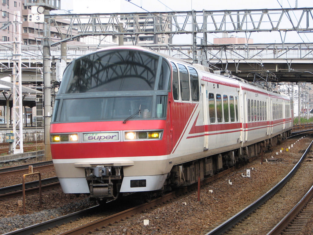 クロフネ航海手帳 名鉄本線神宮前 金山間で撮影