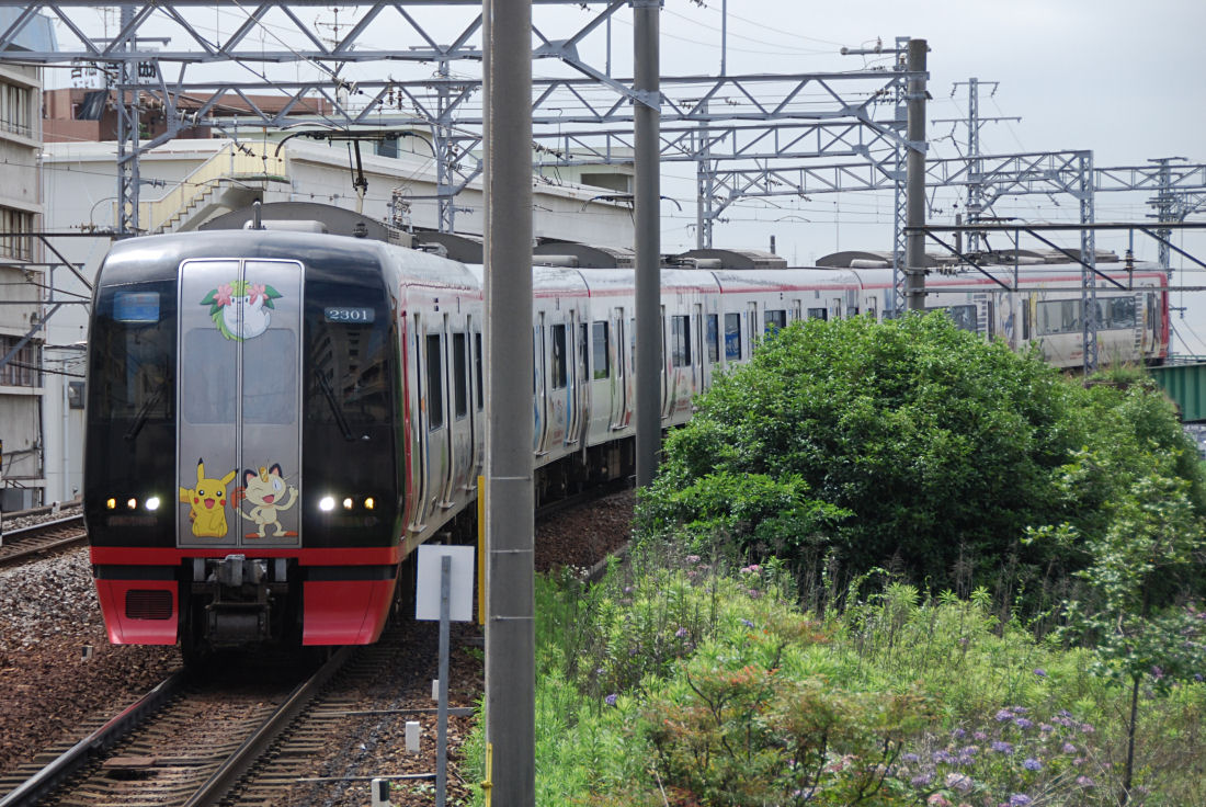 名鉄のポケモンラッピング電車を撮影する クロフネ航海手帳 名鉄のポケモンラッピング電車を撮影する クロフネ航海手帳