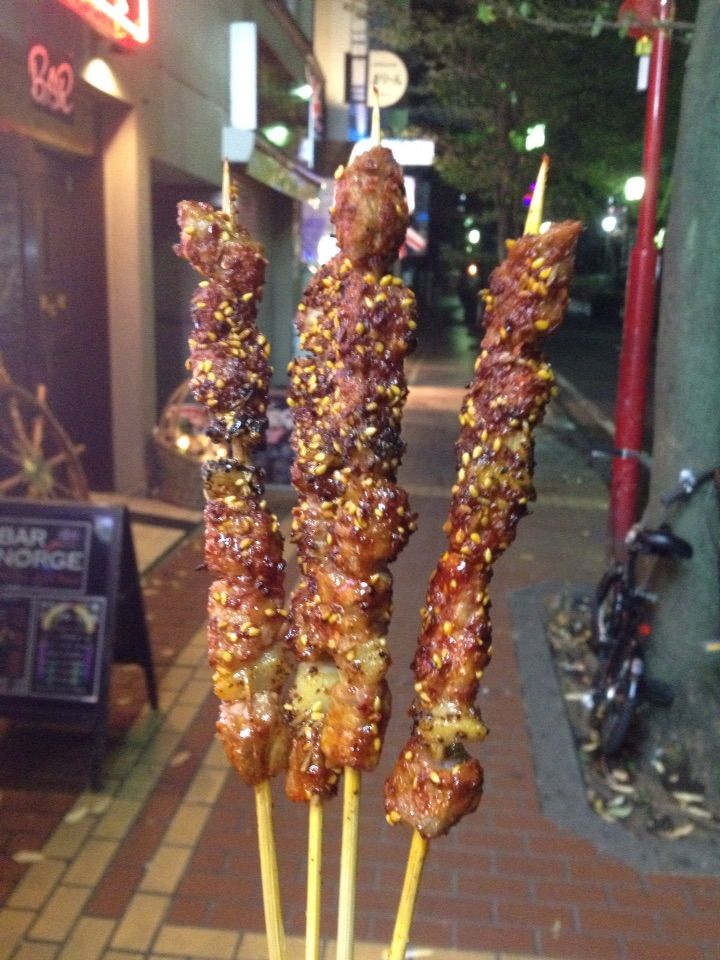 羊肉串って知ってます 中華街の店一品閣の串焼き 歴史オタクの郷土史グルメ旅 久良岐のよし