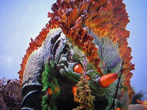 DVi1B2hUQAAOXcB (640x480)