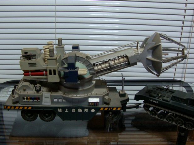ファルシオン 東宝特撮自衛隊超兵器ツインメーサーセット 1/150 ファルシオン 東宝特撮自衛隊超兵器ツインメーサーセット 1/150