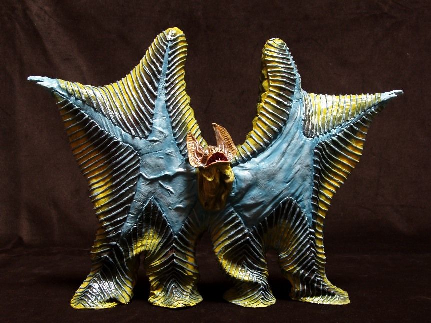 ウルトラ怪獣シリーズEX 油獣 ペスター タグ付 ウルトラマン オイルSOS ウルトラ怪獣シリーズEX 油獣 ペスター タグ付 ウルトラマン