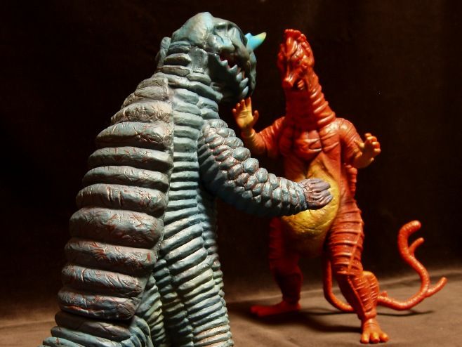 赤色火焔怪獣 『バニラ』 出現!! : フクロムシ&コブクロムシ 赤色火焔怪獣 『バニラ』 出現!! : フクロムシ&コブクロムシ