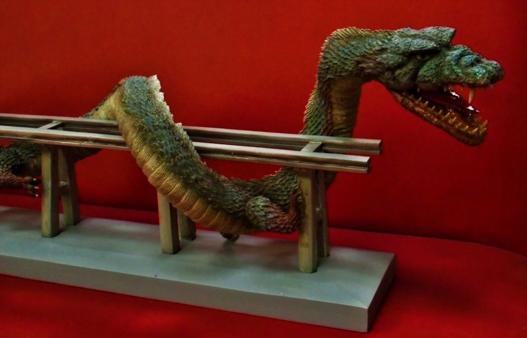 ダイモス新作情報 怪獣総進撃 2代目マンダ : フクロムシ怪獣なんでも