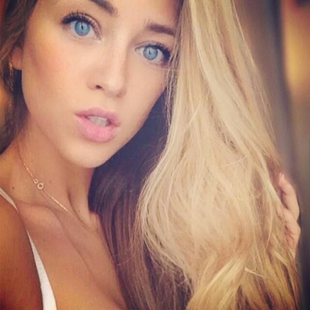 悔しいですっ 各国選手のガールフレンドもワールドクラスの美女揃い 蹴速 しゅうそく サッカーまとめ 悔しいですっ 各国選手のガールフレンドもワールドクラスの美女揃い 蹴速 しゅうそく サッカーまとめ