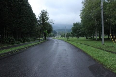 【秘密】原付きで通勤中‥ｵﾗついた車に煽られた！一車線が切れ横に避けると‥後方から‥ｶﾞﾘｶﾞﾘｶﾞﾘｯﾊﾞｷｯﾊﾞｷｯ＞私「ひぇーーっ！」