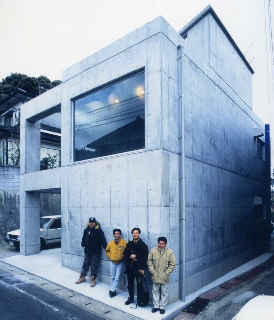ウレタン樹脂塗装合板型枠 Adam Isn T Here