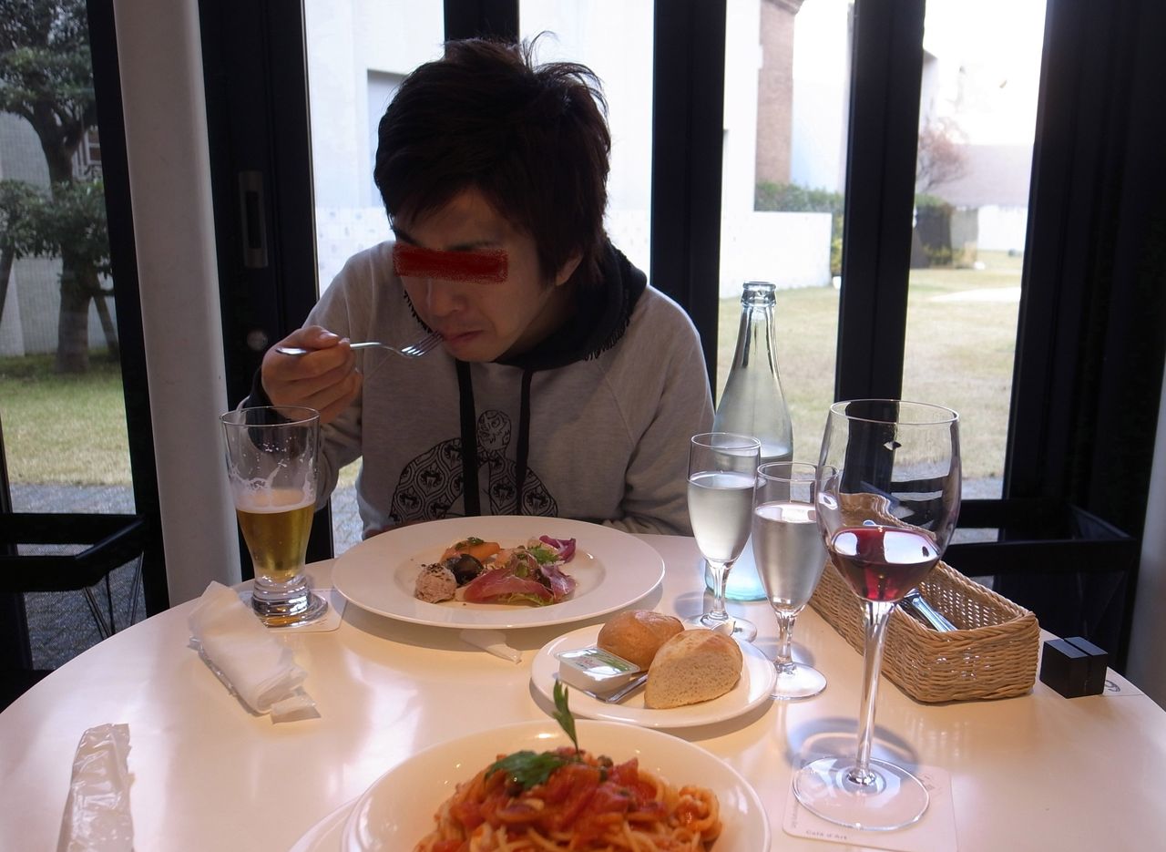 原美術館で考えた Adam Isn T Here