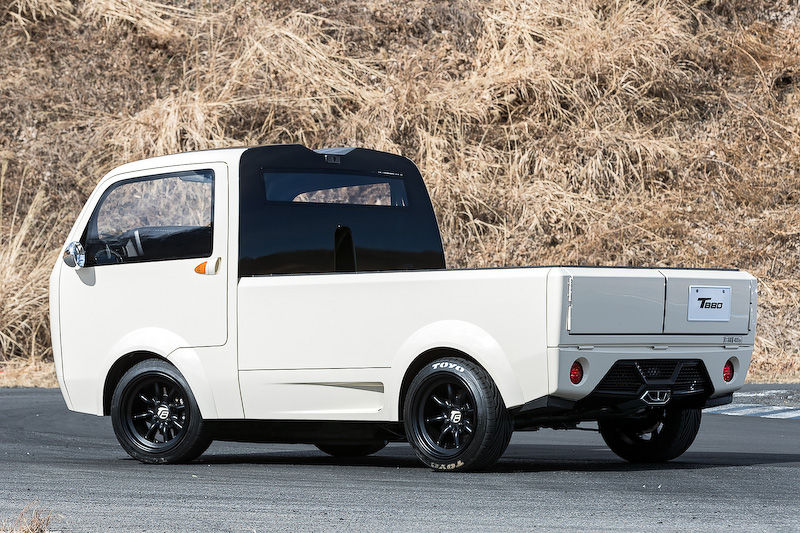 ホンダ、コンセプト軽トラ「T880」をサーキットで走行させる HDream