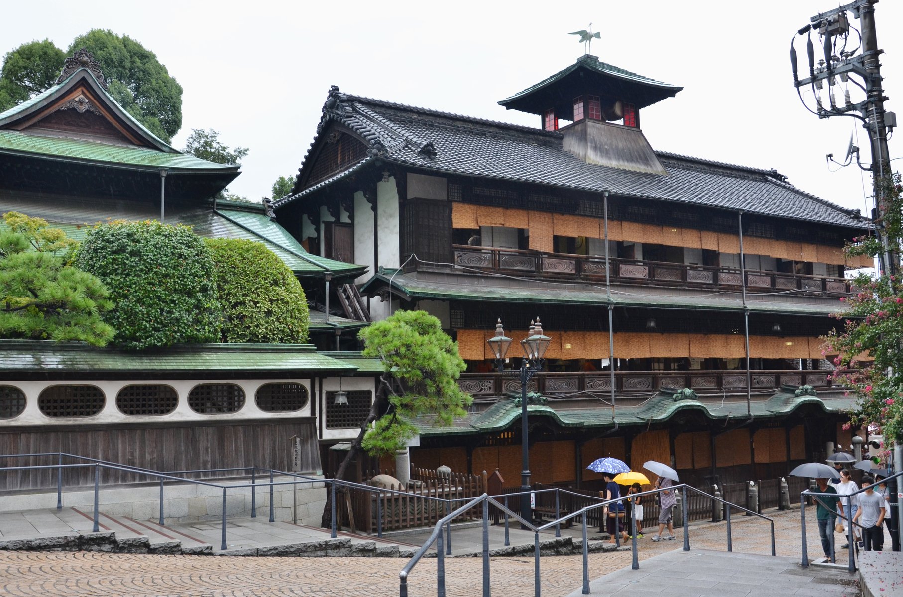愛媛県松山市 近代建築 レトロ建築その１ 町並み散策と近代建築
