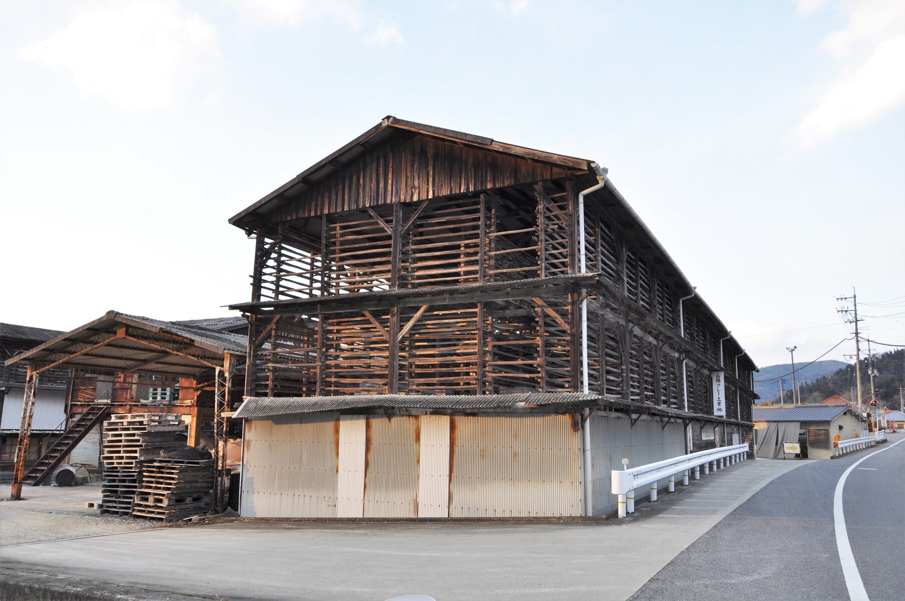 岡山県備前市 続き 山陽クレー工業 町並み散策と近代建築 岡山県備前市 続き 山陽クレー工業 町並み散策と近代建築