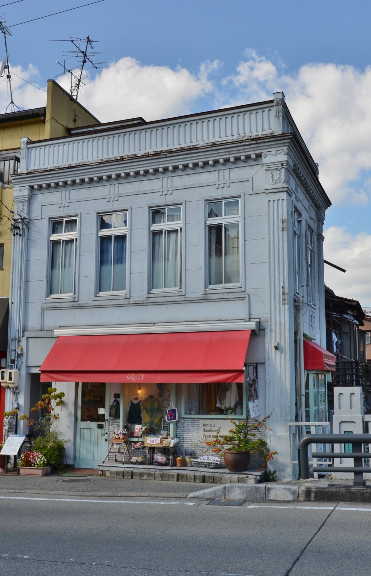 近代 建築 で 最初 に 国宝 と なっ た の は