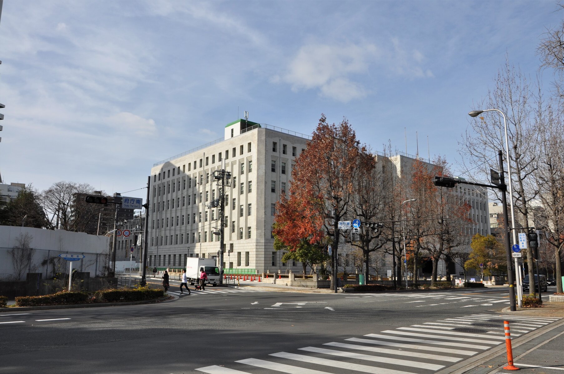 大阪市 大阪城から東天満あたりの近代建築 レトロ建築 続き 大阪府庁舎ほか 町並み散策と近代建築