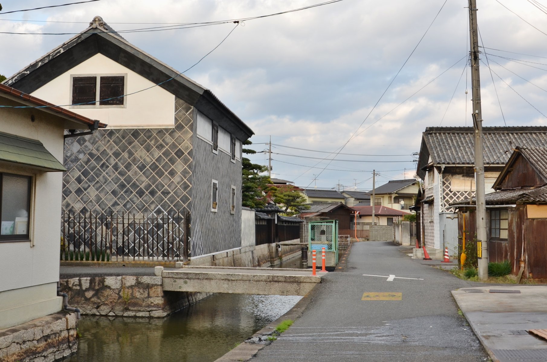 町並み散策と近代建築岡山県倉敷市茶屋町　町並みコメント