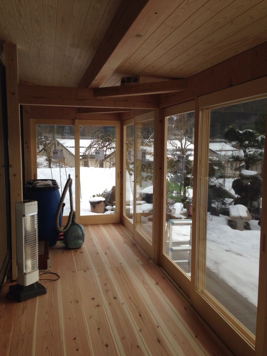 サンルームを作りました 兵恵建設の木の家ブログ サンルームを作りました 兵恵建設の木の家ブログ