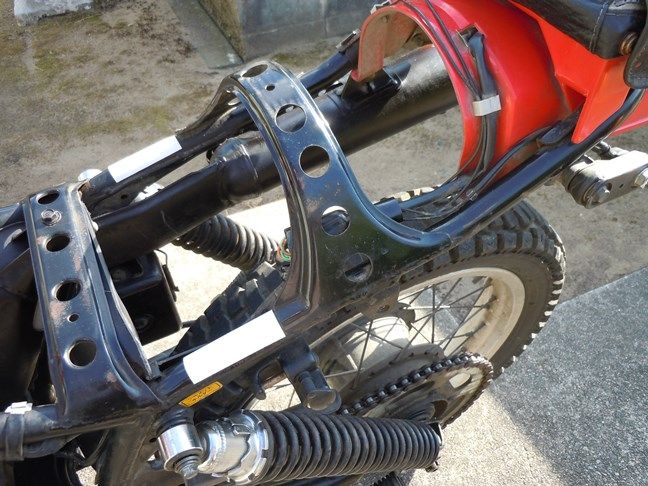 XL250S” フロントフェンダー取付完了！(^^ゞ : ヒョウタンツギの
