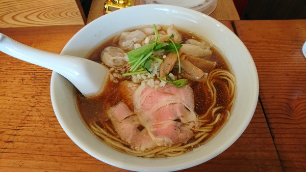 またたび ワンタンメン (2)