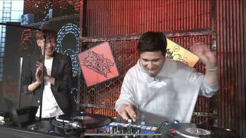 797FEC68-6059-4197-BFAF-32E44C61F9A2