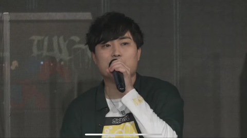 BBC123E3-66BE-466F-B264-65621E76CA31